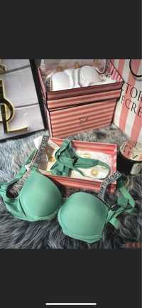 Victoria s Secret set sutien cu chiloti