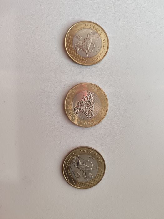 Продам монеты номиналом 100тг