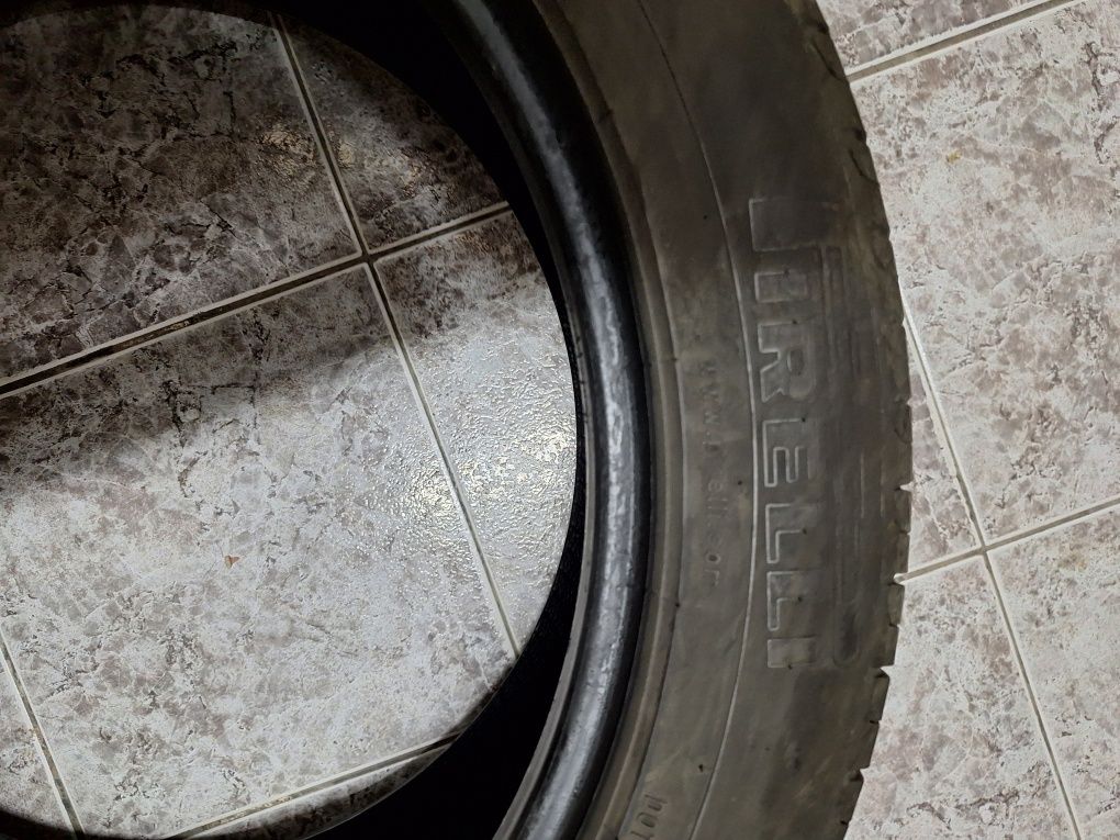 Продавам два броя летни гуми Pireli Scorpion Verde 255/45/R20