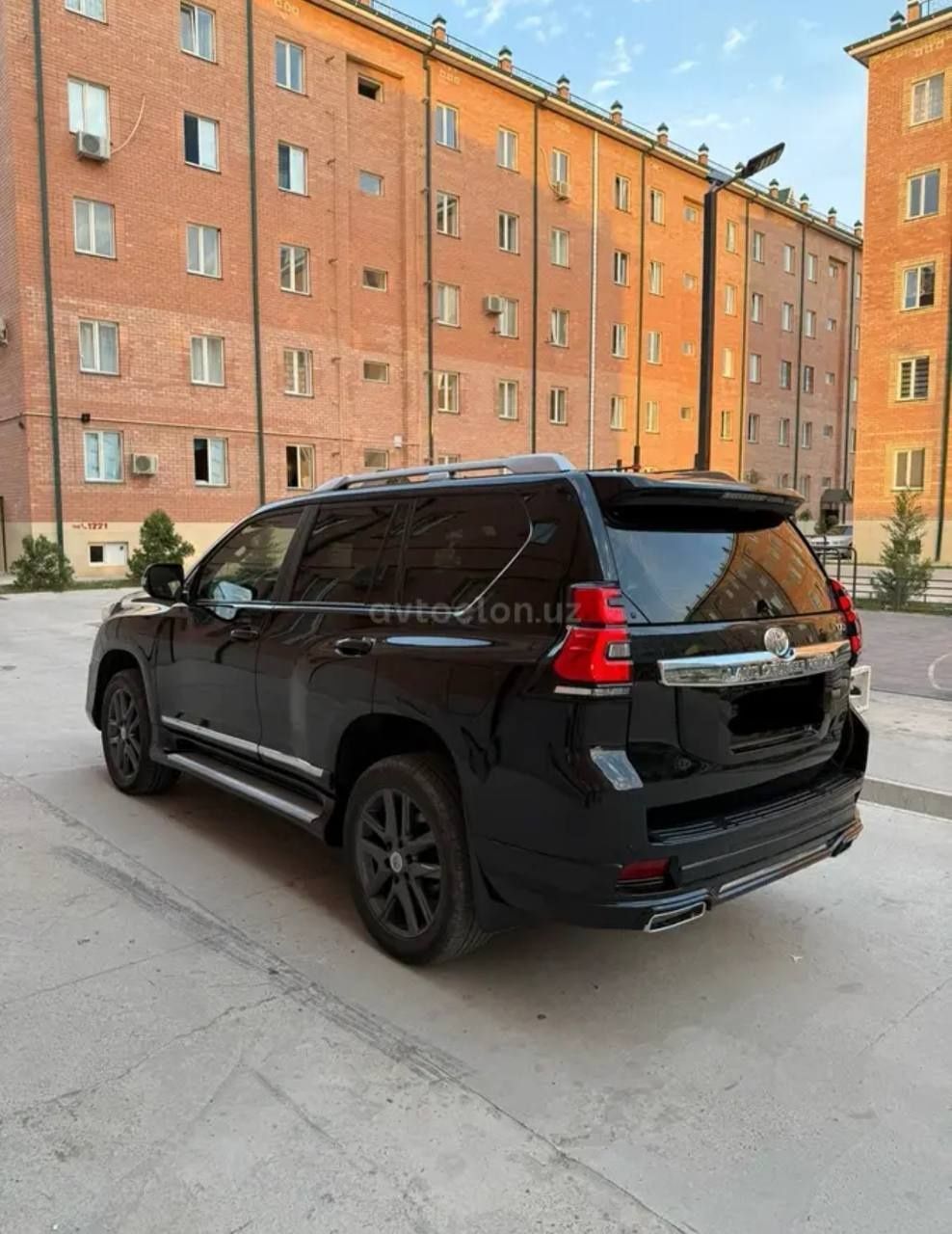Toyota land cruiser prado 150