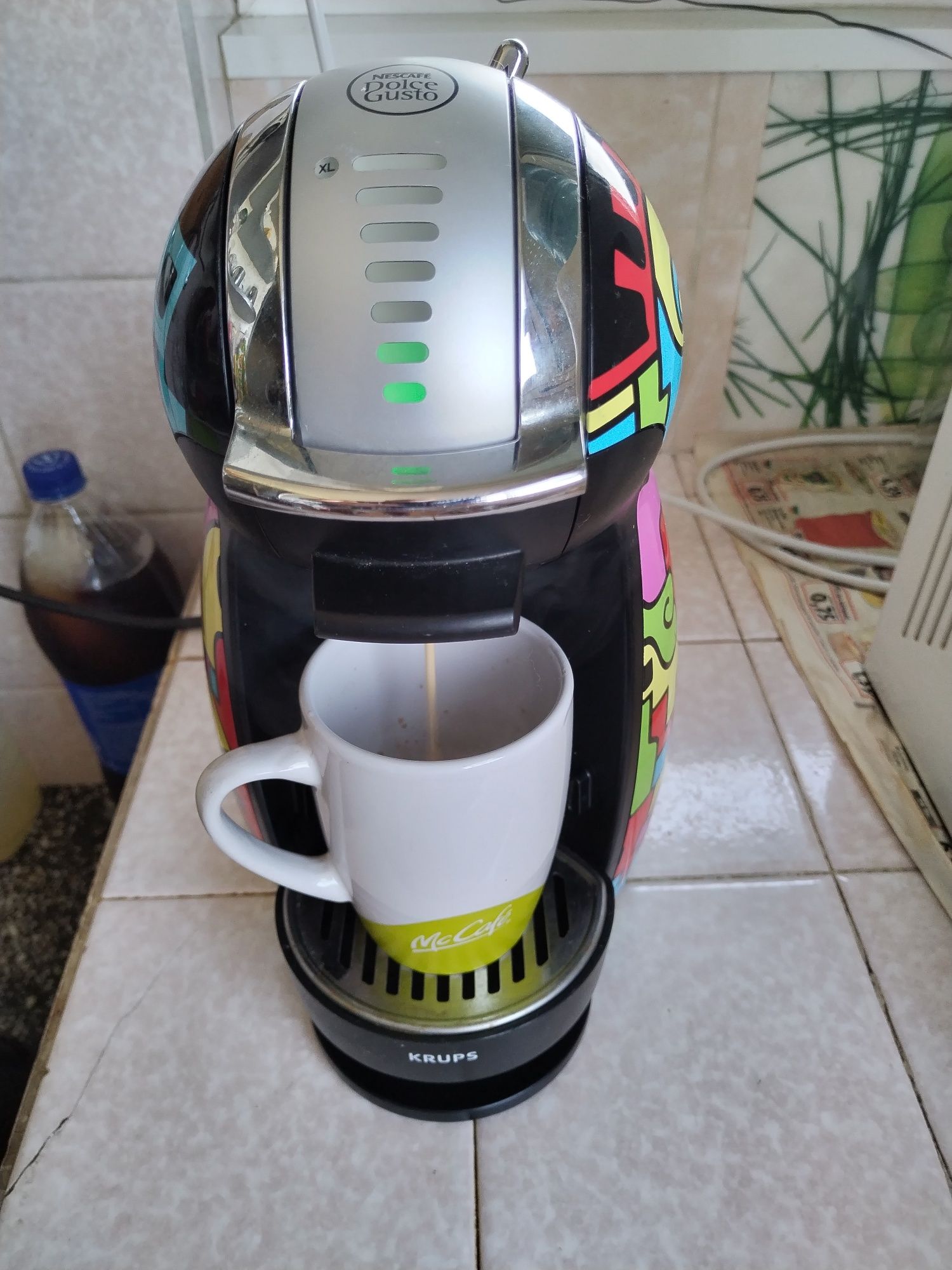 Капсулна кафемашина Dolce Gusto (Долче Густо) kp 160