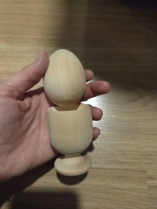 Oua din lemn cu suport - Waldorf, Montessori