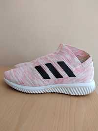 Футболни обувки Adidas Nemeziz