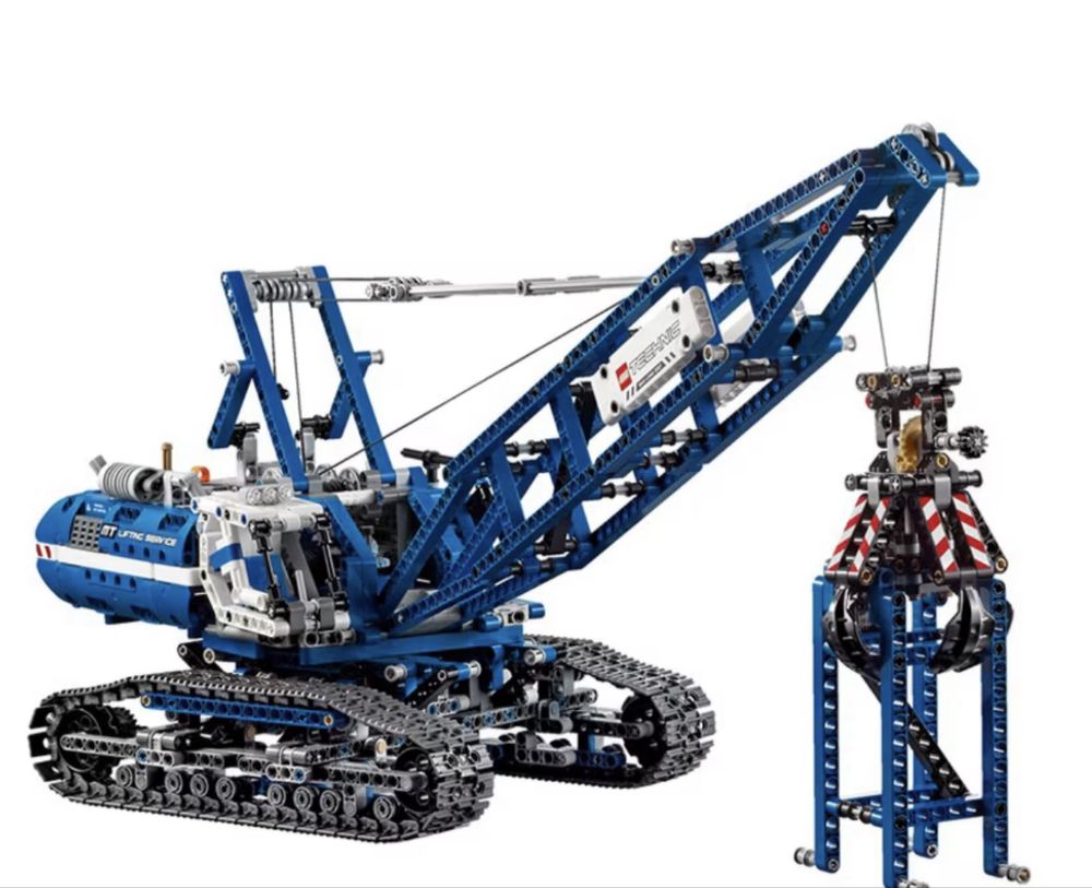 LEGO Technic серии  42042  42046  42110