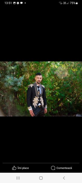 Vând costum de ginere