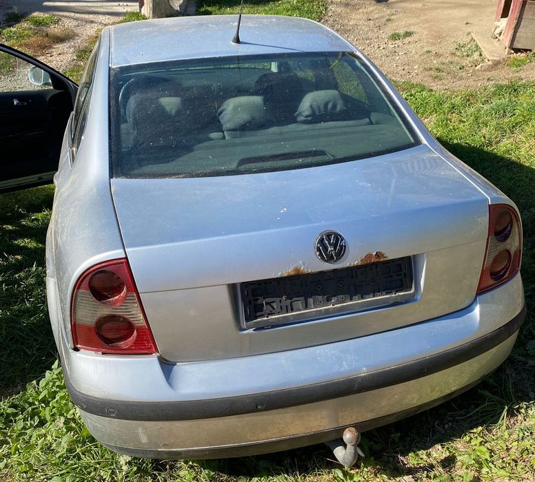Vând Passat B5.5 pentru dezmembrat