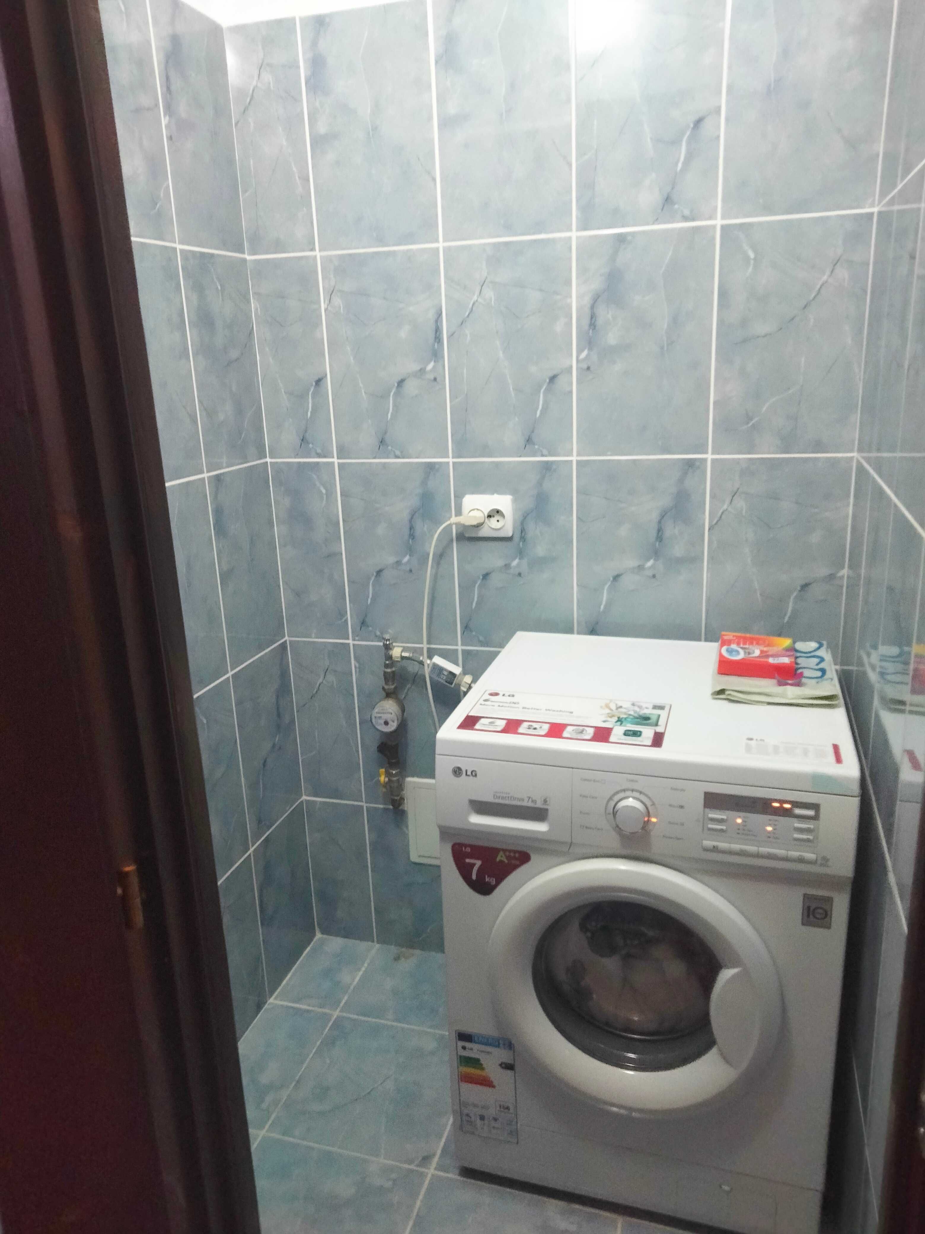 Vând apartament cu 3camere, zona centrală, Salonta, confort 1