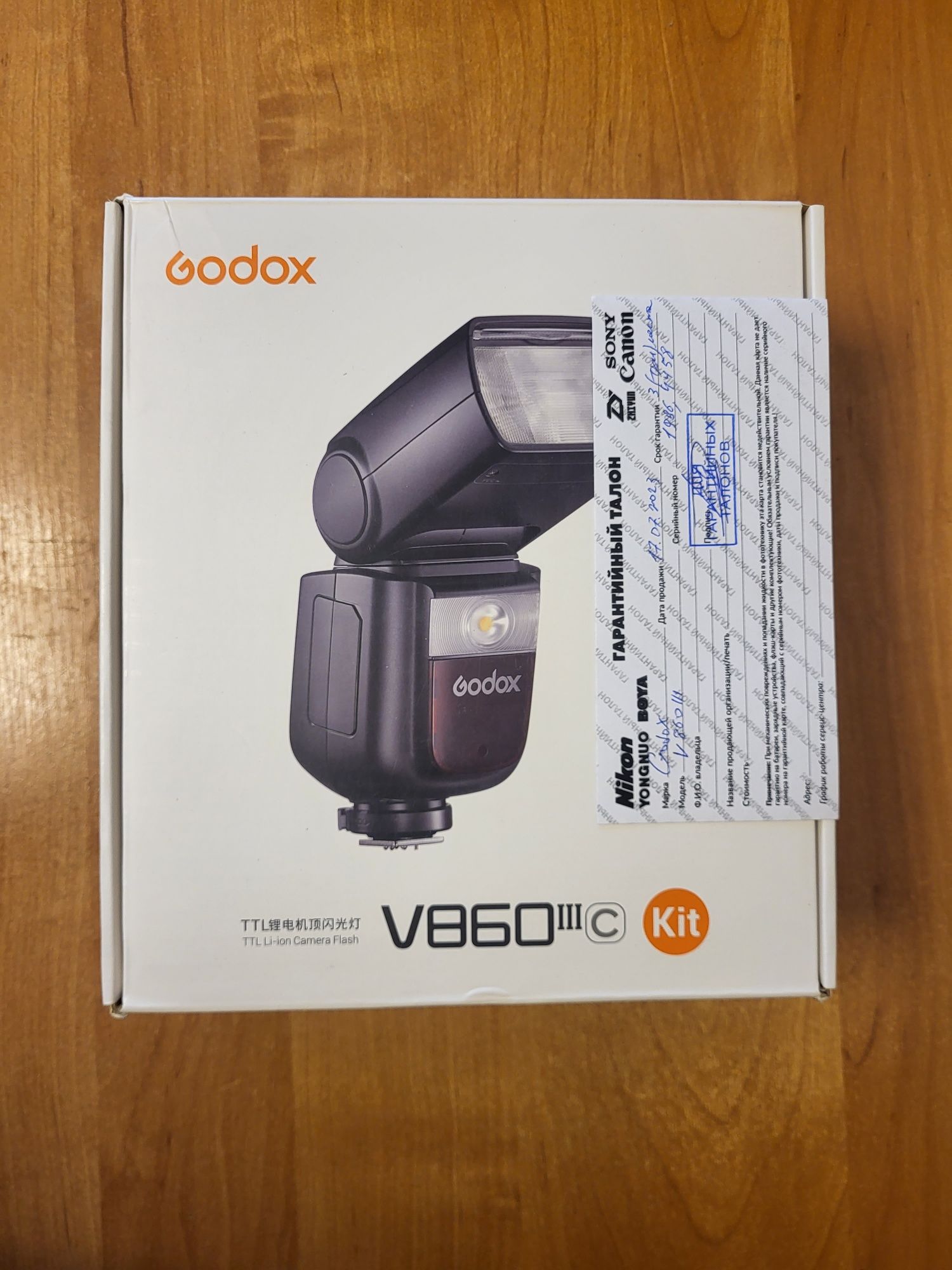 Godox V860 на литии вспышка