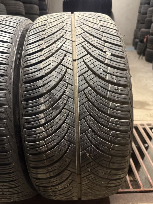 Всесезонни гуми 245/40/19