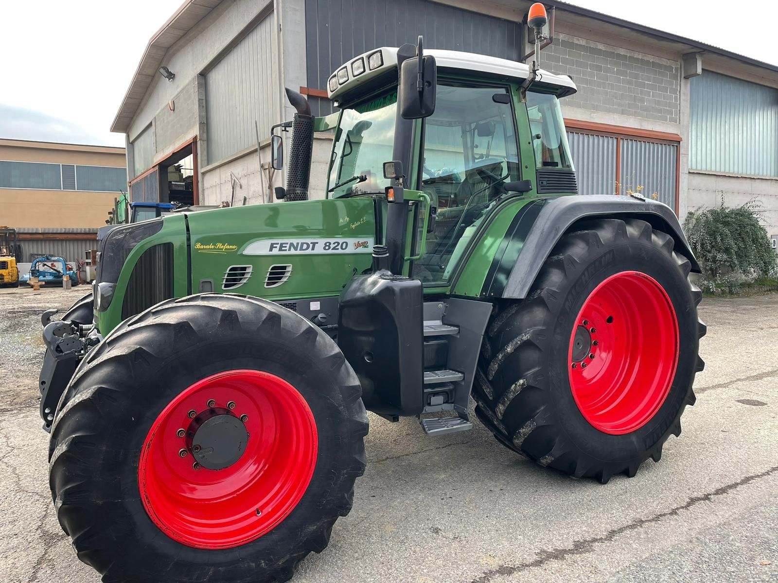 Fendt 818 vario tms