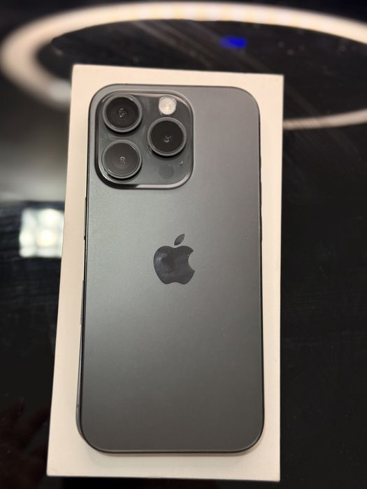 Iphone 15 Pro/100% viata bateriei/ca nou/Black