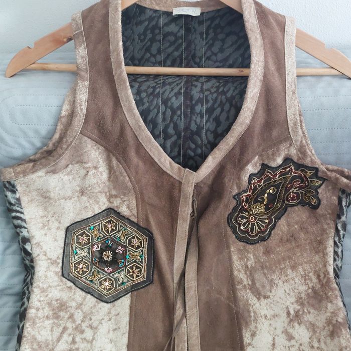 Vesta piele intoarsa