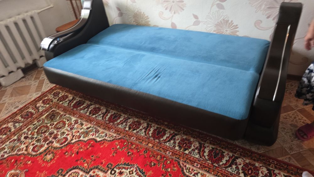 Диван  раскладной с доставкой до подьезда