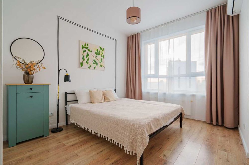 Сдаётся 2-комнатная квартира на левом берегу.