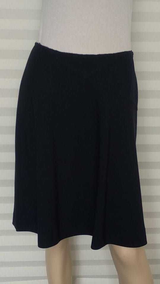 Новая женская юбка. Размер S/RU42 Итальянский бренд STEFANEL