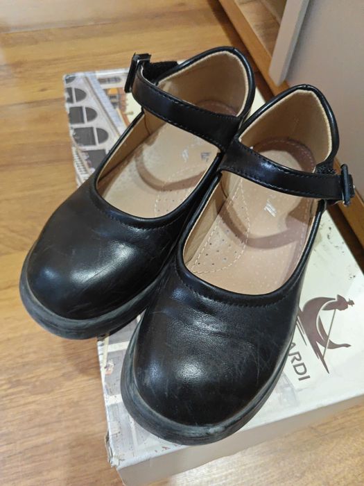 Туфли в школу для девочек