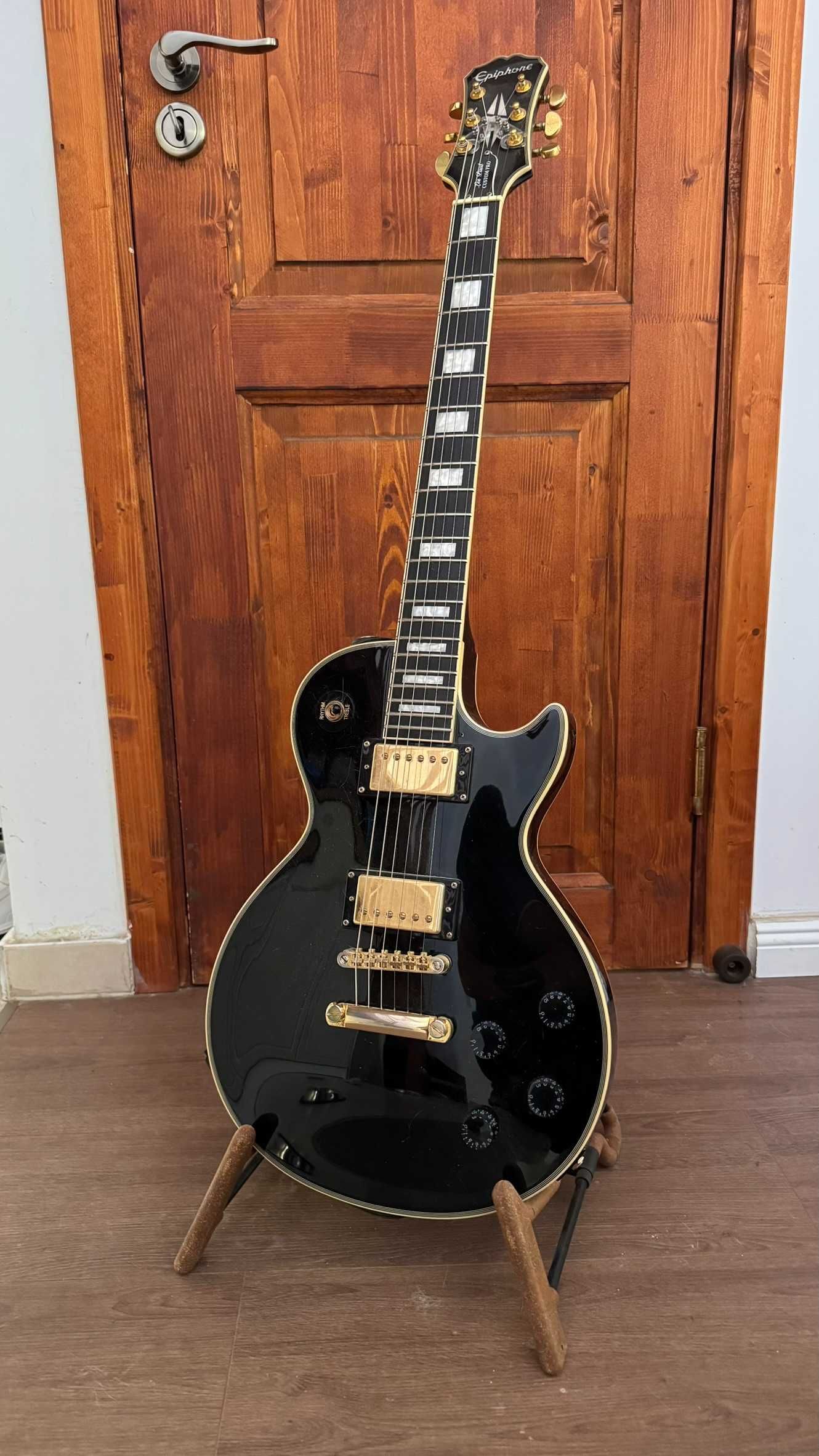 Epiphone Les Paul Custom Pro EB with String Butler (2019)