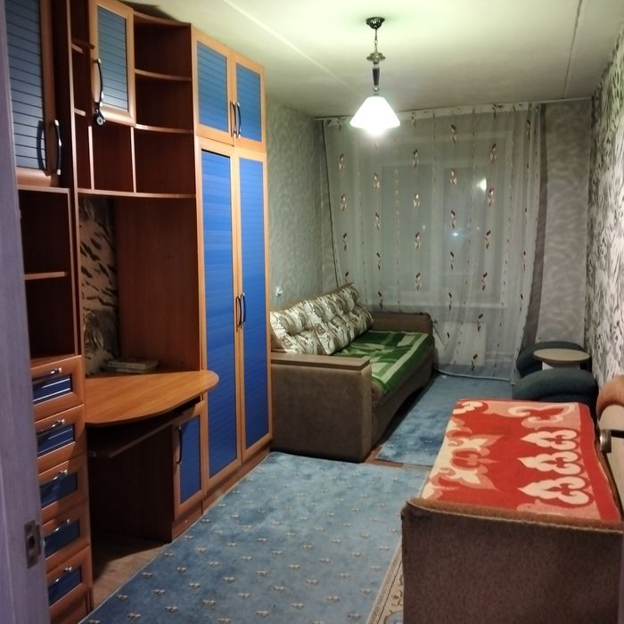 Сдам 2 комнатную квартиру.Район КСК