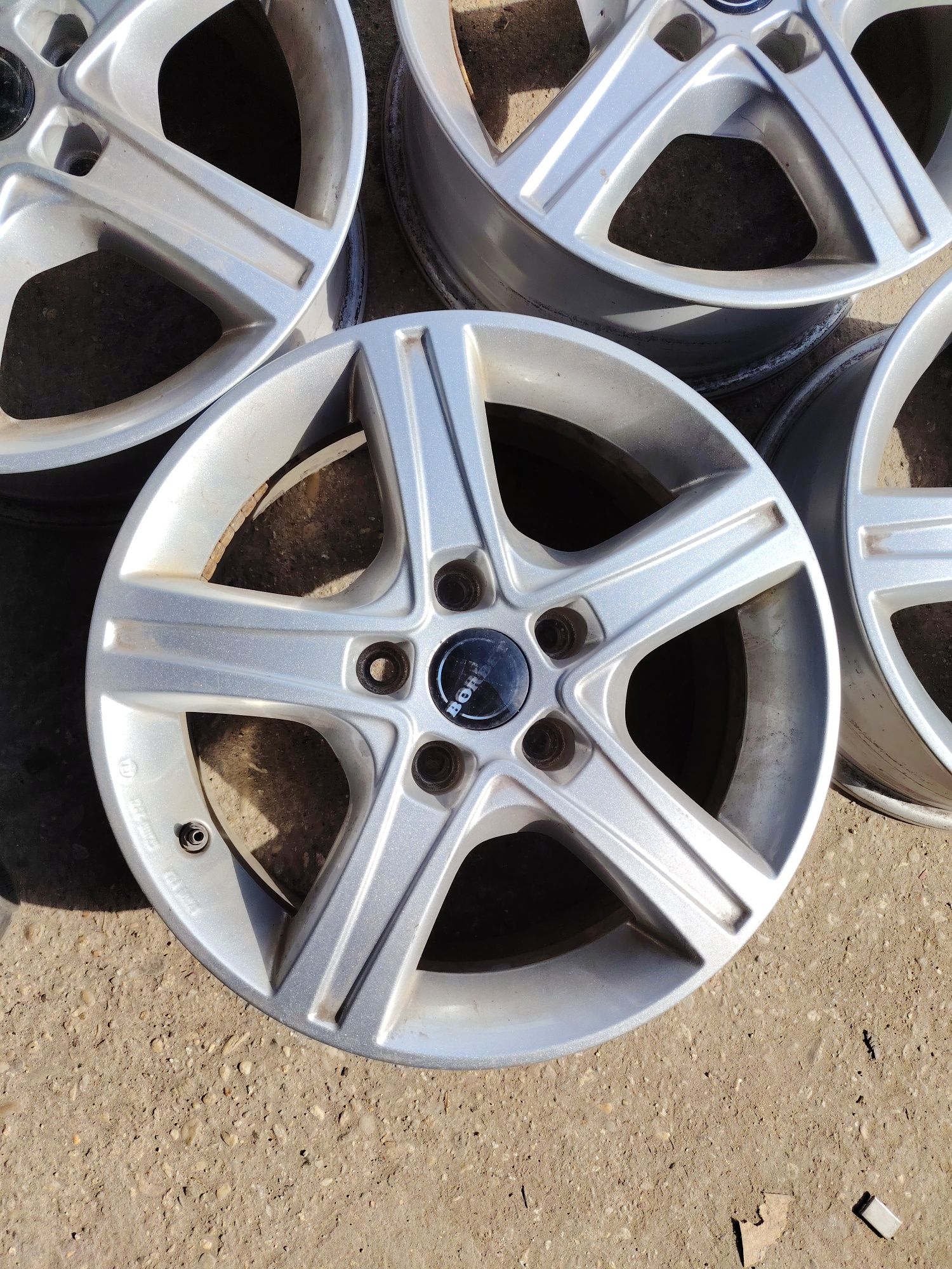 Jante 16 5x114.3 duster. Nissan Renault.