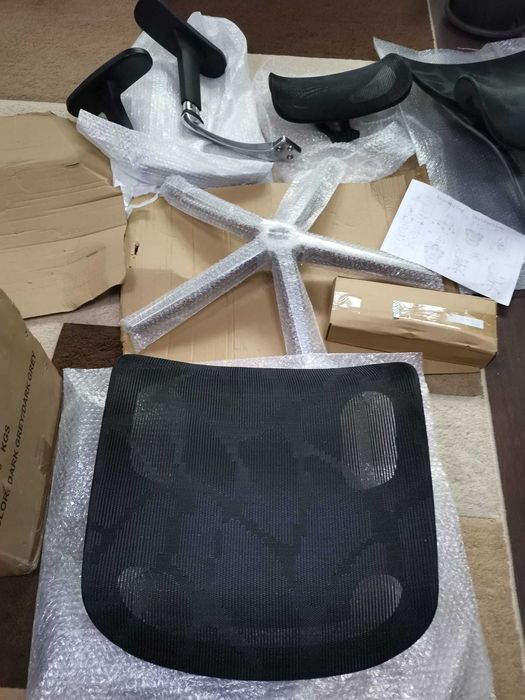 vand scaun birou ergonomic Krius-H aluminium frame black Nou ! Ultima!