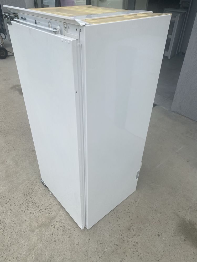 Хладилник  Миеле 122 см