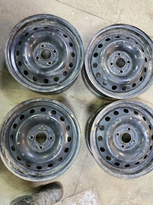 Диски на 15. 4/100