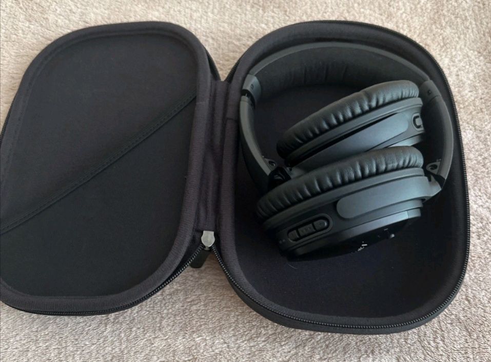 Bose QC 35 II Bluetooth слушалки