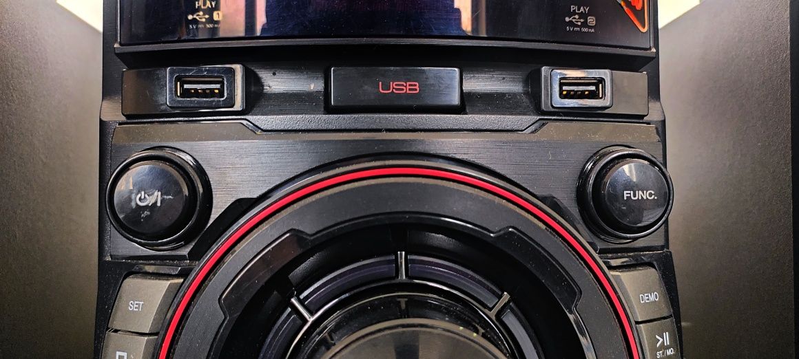 Музыкальный Центр LG USB 2X