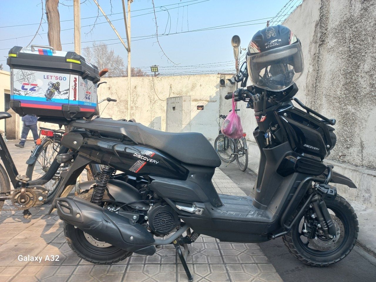 Skuter sotiladi 150 kub 4000 km yurgan
