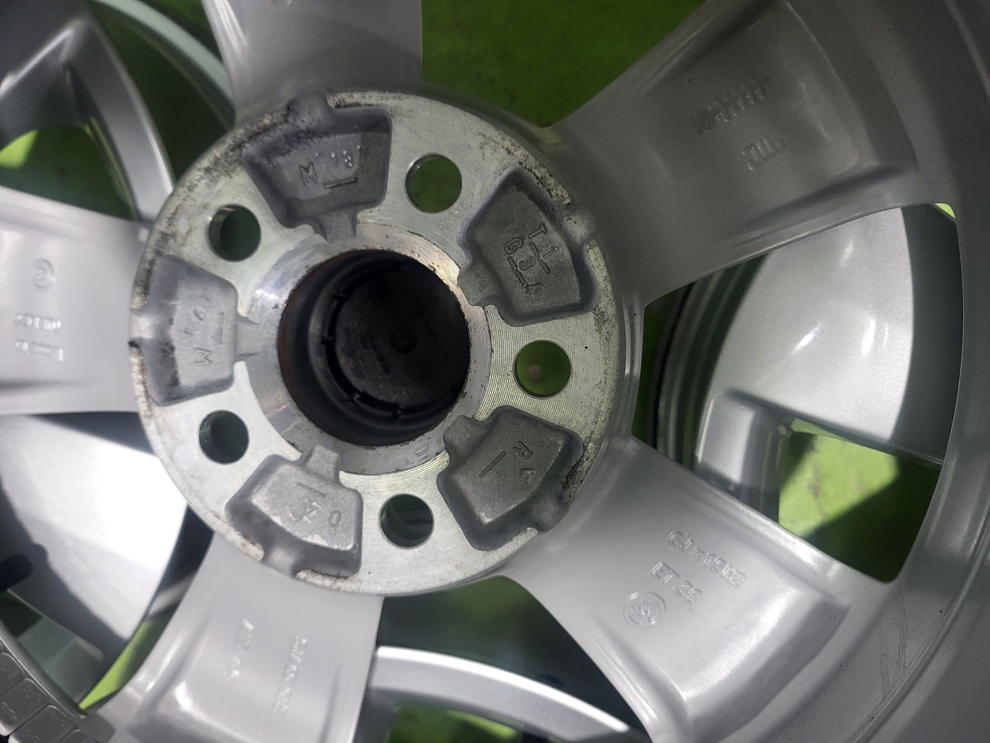 15 5x00 Skoda fabia Vw Polo лети джанти 5х100 поло шкода