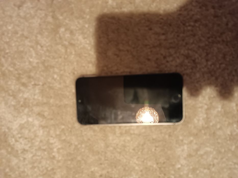 Iphone 5s много запазен
