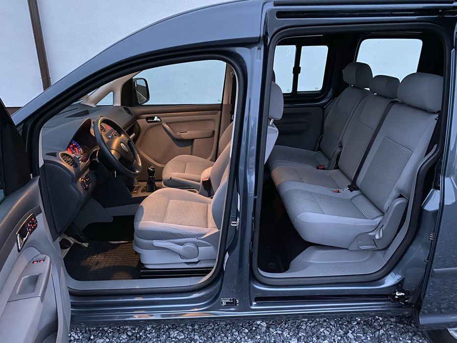 VW CADDY Life 1.9-Tdi~77~kW~105 CP-inm-recent -RO