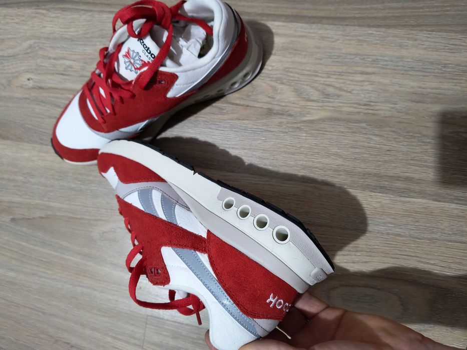 ERS World Shoes - Reebok