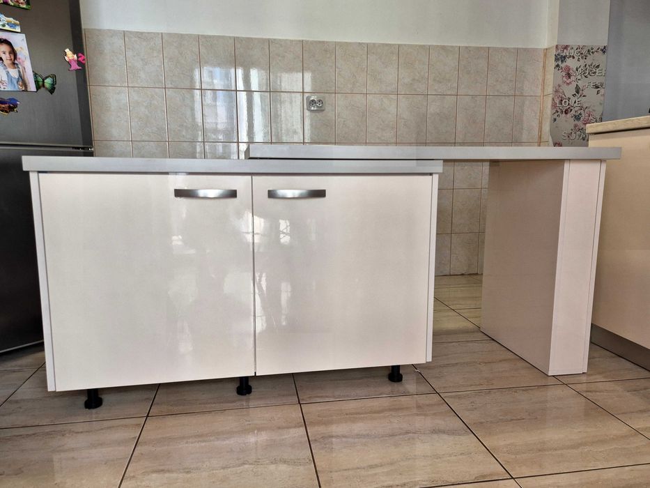 Insula bucatarie modulara cu spatii depozitare MDF 180 / 60 cm