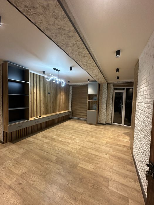 Юнусабад 14кв 2/5/16 ХонСарой ЖК Сайрам 55м2+12м2 евро ремонт