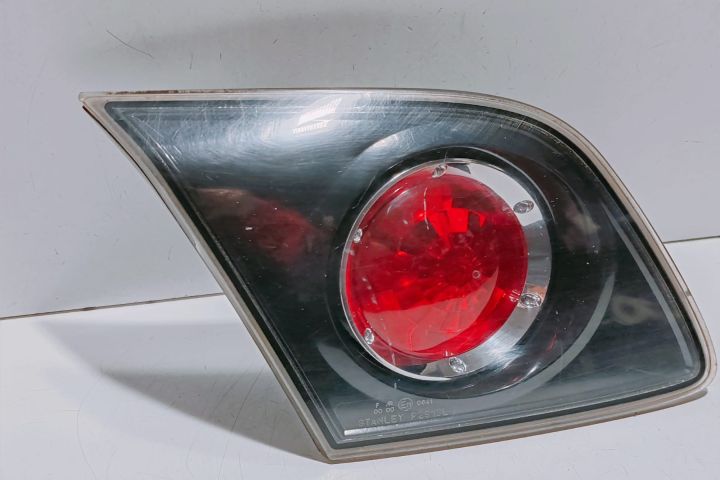 Stop  Stanga  P2913L Mazda 3 BK