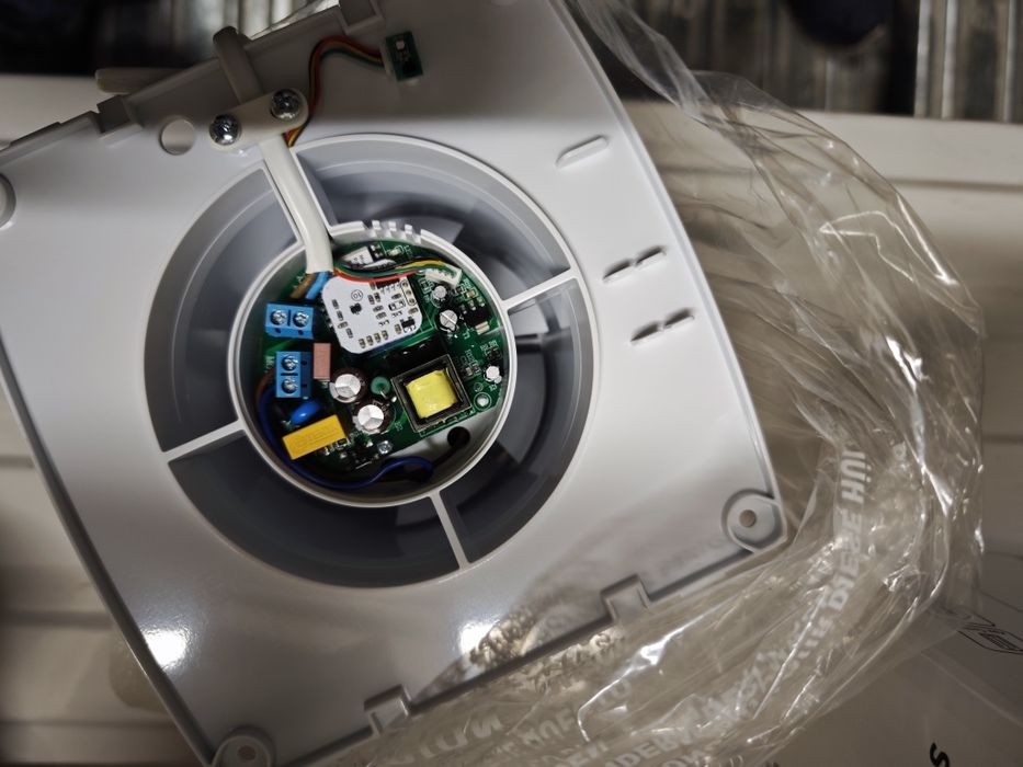 Безшумен SMART Вентилатор за баня Silents,с и без датчик за време, хид