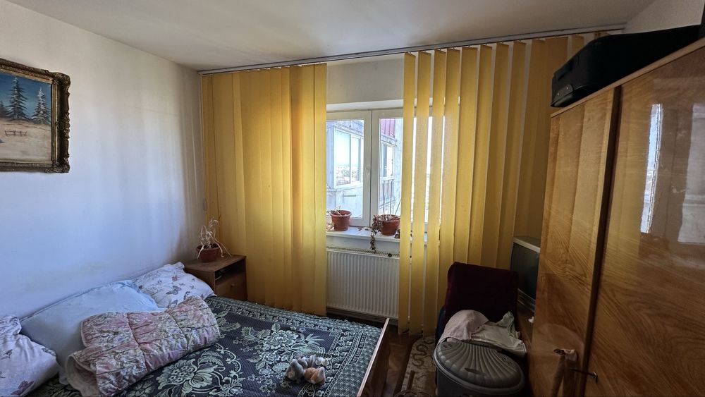 Vand apartament 2 camere