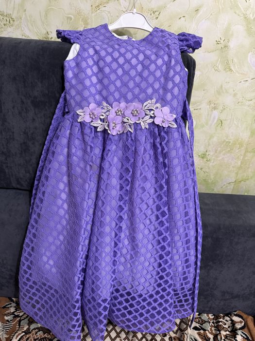 Продам платья для девочки