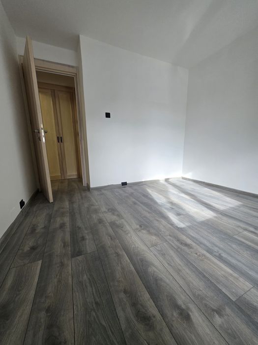 Apartament la parter zona Spital