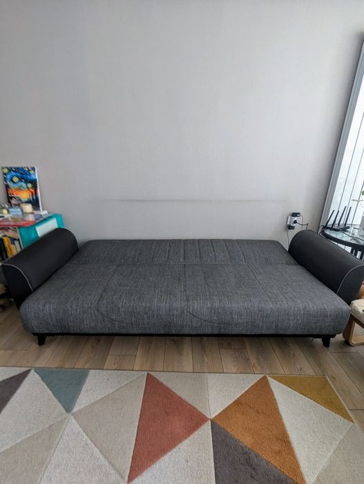 Разтегателен 4-местен диван