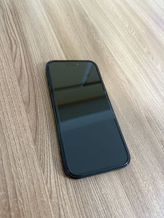 Продается iPhone 16 Black