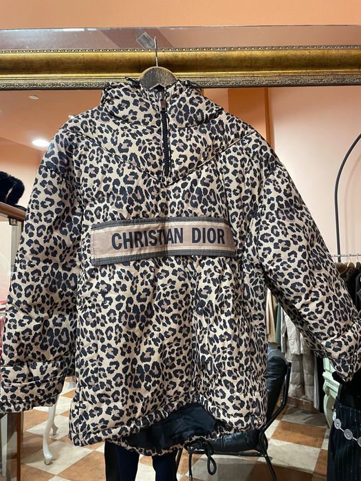 Яке-суичър за разходка и спорт!!!