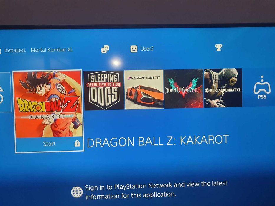 Playstation 4 със 5 игри