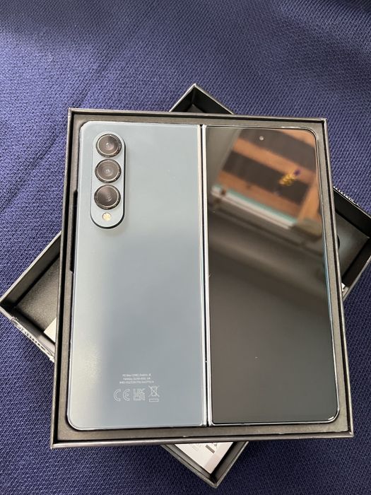 Samsung Z Fold 4