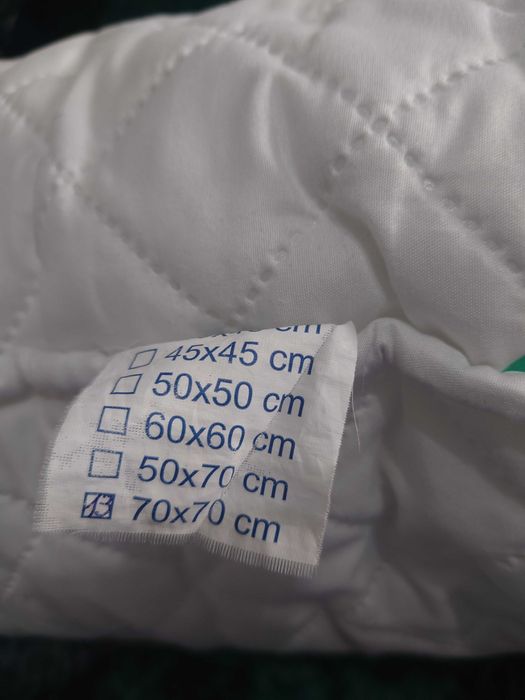 Lot 2 perne si 3 seturi de fata de perna