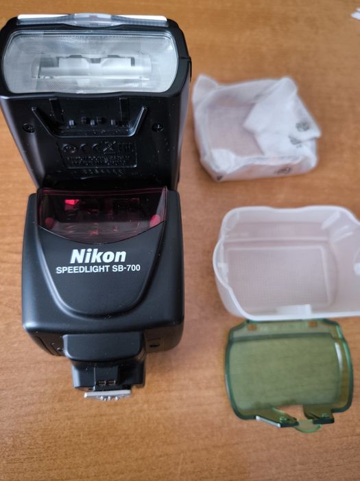 Blitz -Speedlight SB 700