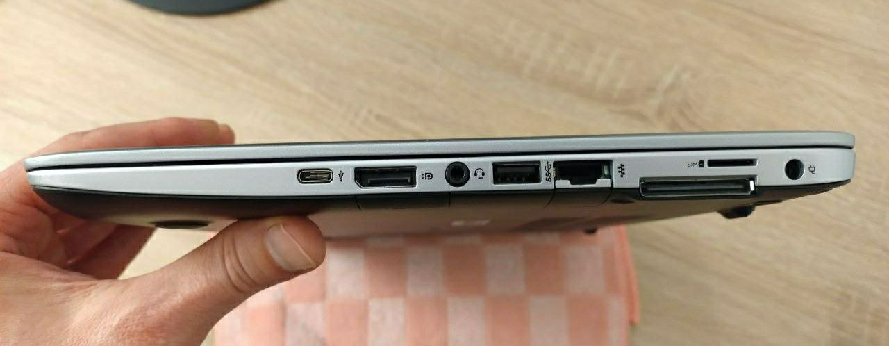 Лаптоп HP 840 G3 в перфектно състояние  2к QHD IPS