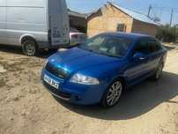 Dezmembrez skoda octavia 2 vrs