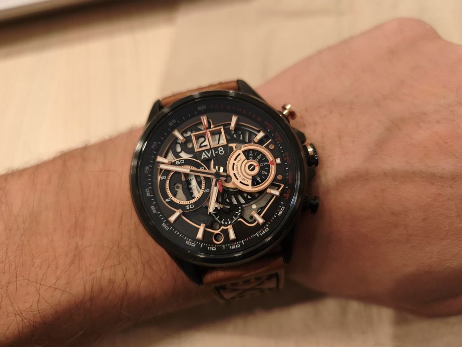 Ceas de Colecție AVI-8 inspirat din aviatie